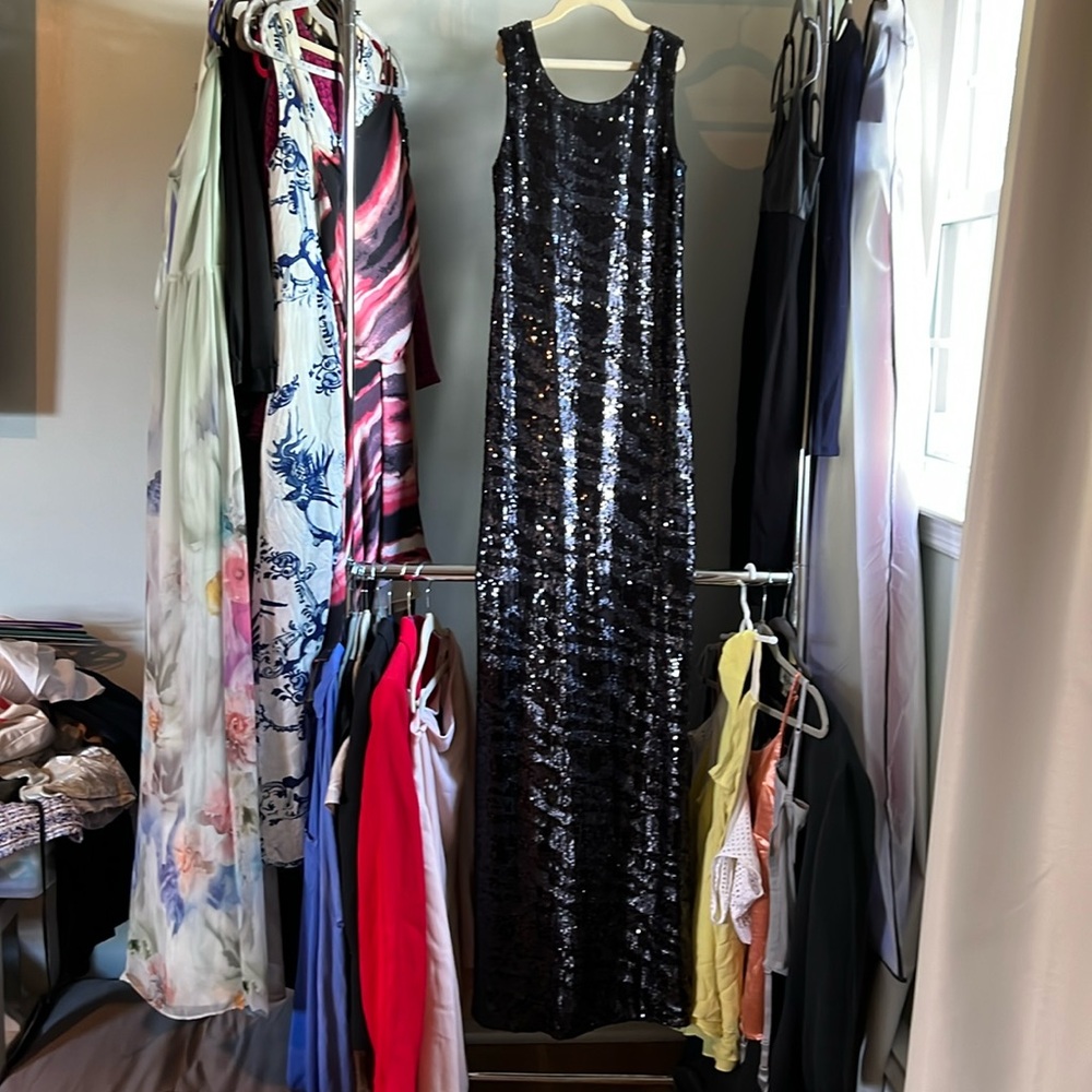NWT Gorgeous Floor Length Black Sequin Rachel Zoe Gown